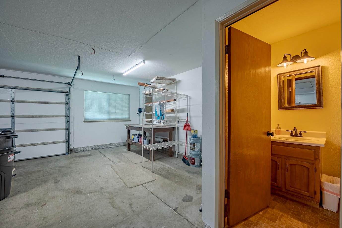 Detail Gallery Image 43 of 49 For 3664 Loyola Ct, Merced,  CA 95348 - 4 Beds | 2/1 Baths