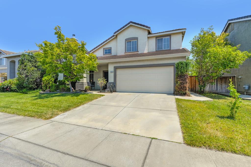 Detail Gallery Image 4 of 51 For 9567 Diamond Point Ln, Elk Grove,  CA 95758 - 4 Beds | 2/1 Baths