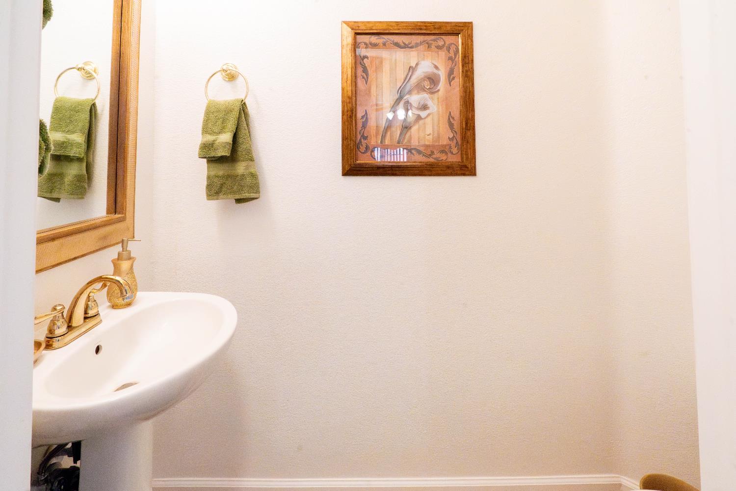 Detail Gallery Image 43 of 59 For 5738 Holbrook Dr, Riverbank,  CA 95367 - 4 Beds | 2/1 Baths