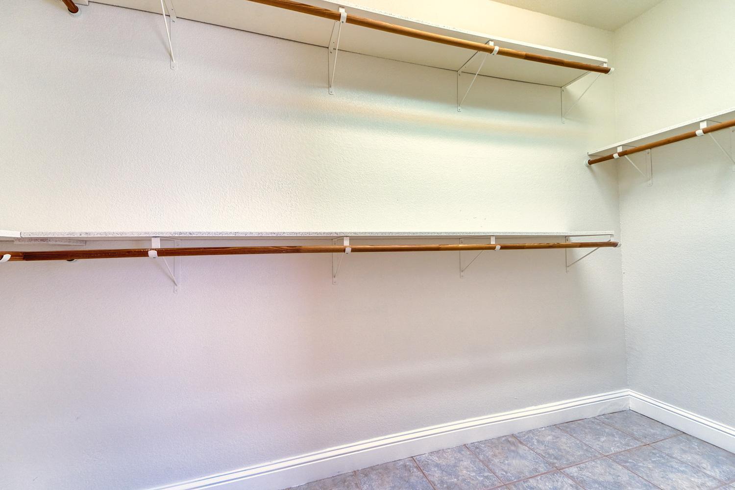 Detail Gallery Image 23 of 48 For 711 Saddleback Dr, Marysville,  CA 95901 - 3 Beds | 2/1 Baths
