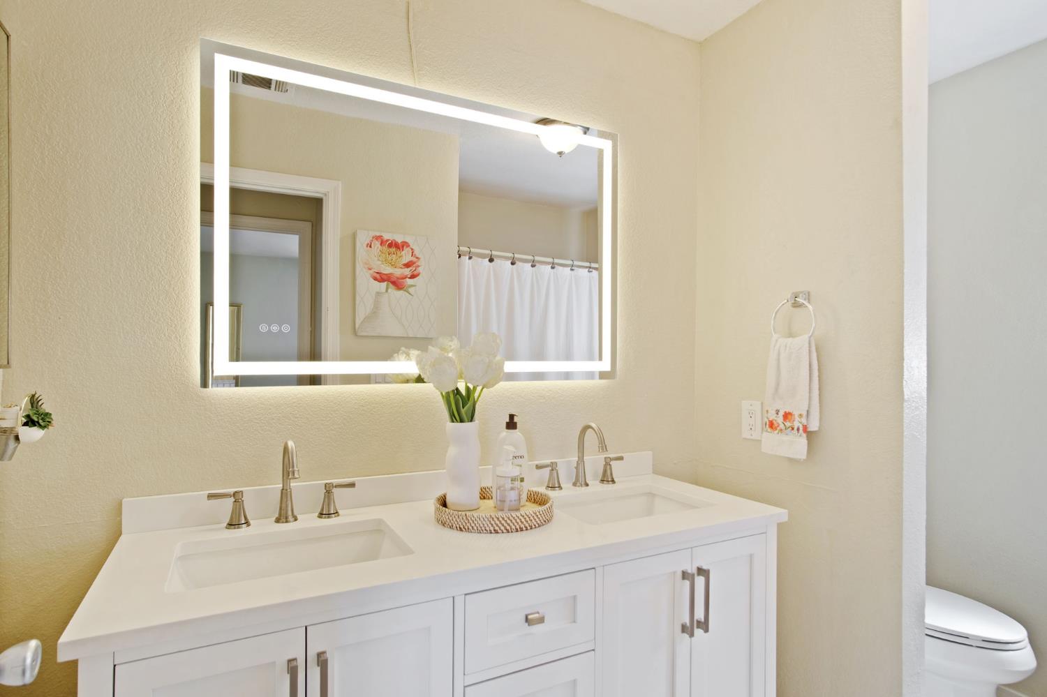 Detail Gallery Image 22 of 39 For 3009 Glen Grove Ct, Ceres,  CA 95307 - 5 Beds | 3 Baths