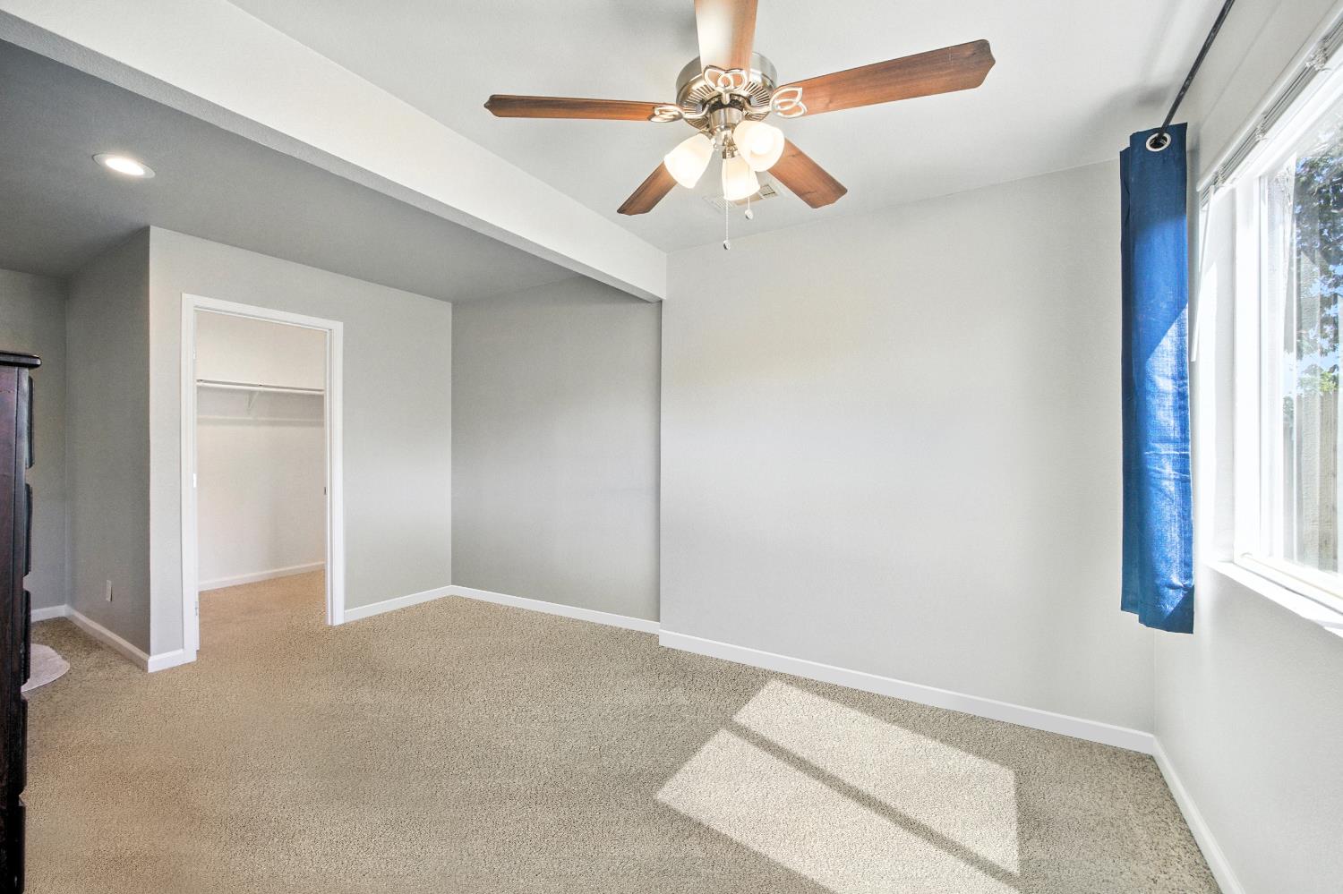Detail Gallery Image 26 of 49 For 6147 Orsi Cir, Carmichael,  CA 95608 - 4 Beds | 2/1 Baths