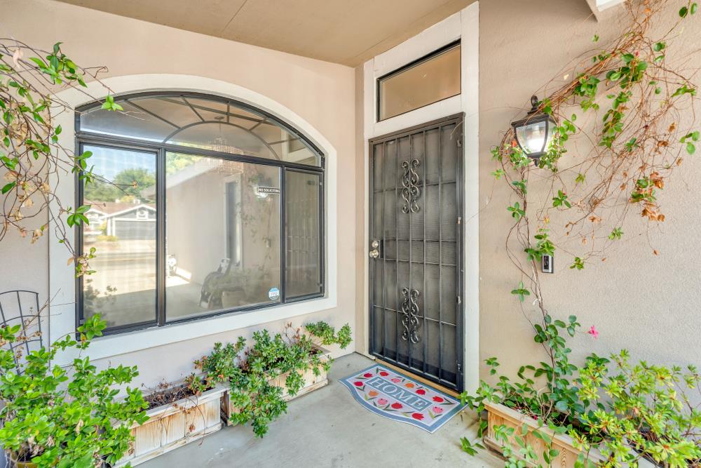 Detail Gallery Image 2 of 33 For 8200 Northam Dr, Antelope,  CA 95843 - 3 Beds | 2 Baths