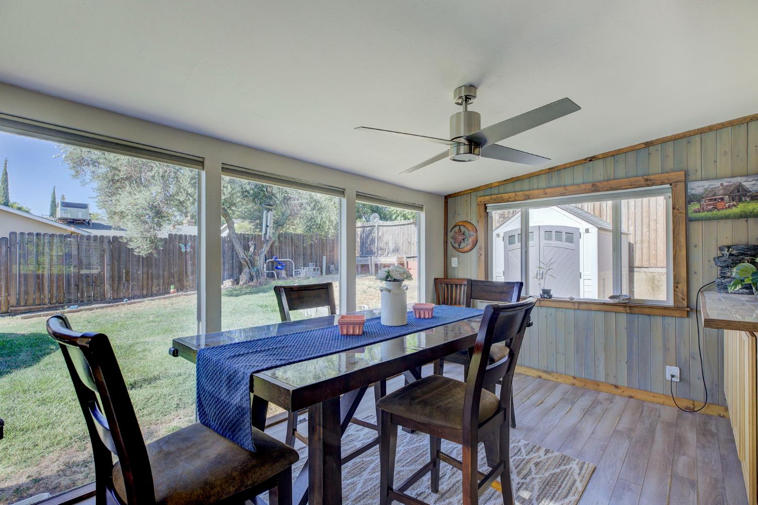 Detail Gallery Image 15 of 29 For 5112 Rabeneck Way, Fair Oaks,  CA 95628 - 3 Beds | 1 Baths