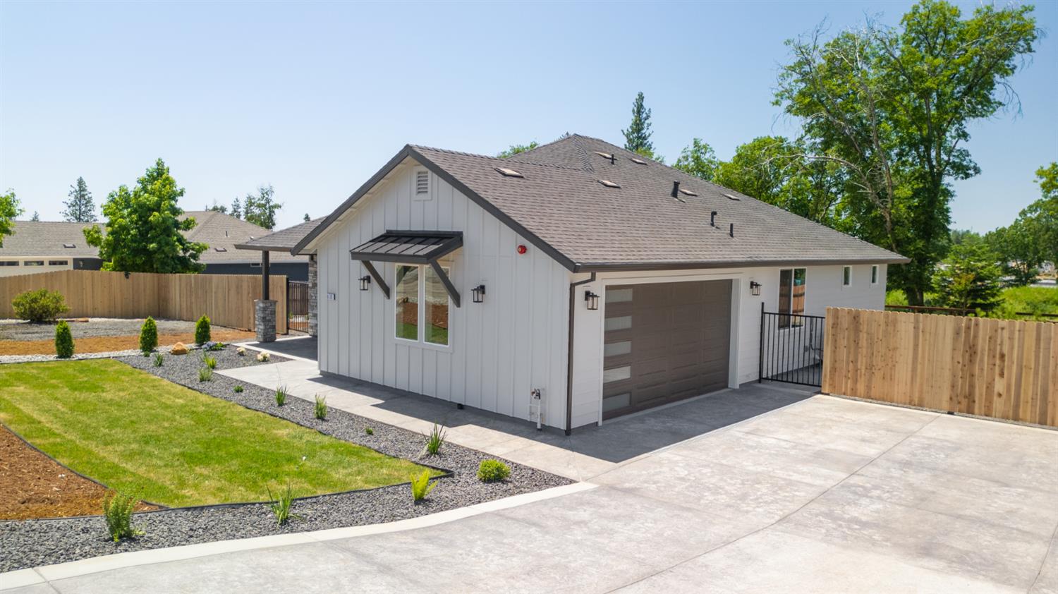 Detail Gallery Image 5 of 94 For 6673 Shay Ln, Paradise,  CA 95969 - 3 Beds | 2 Baths