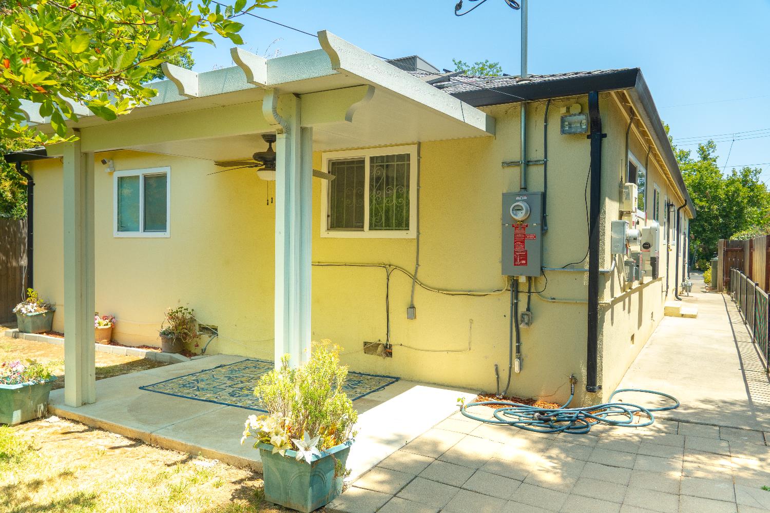 Detail Gallery Image 49 of 52 For 3340 43rd St, Sacramento,  CA 95817 - 3 Beds | 1 Baths