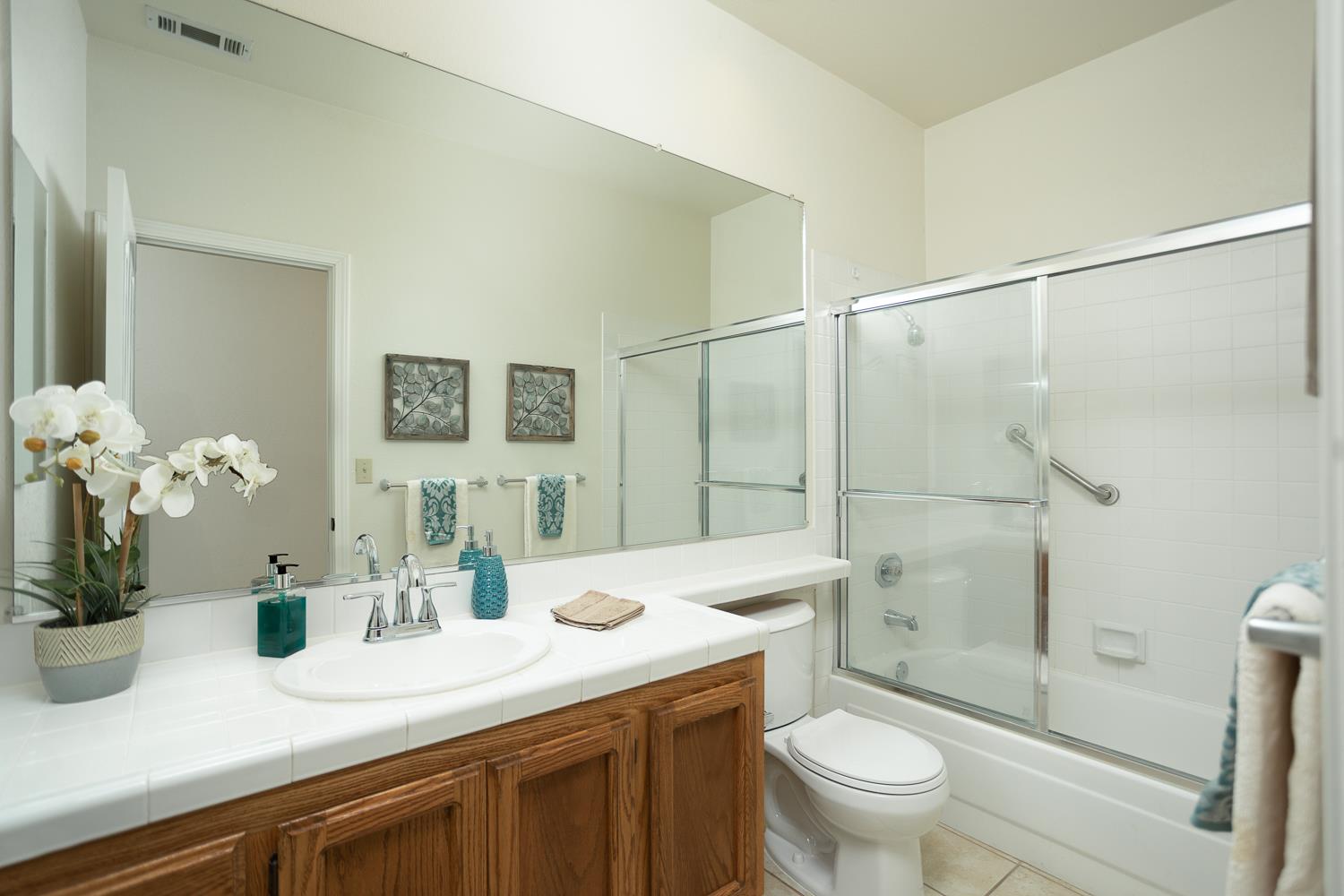 Detail Gallery Image 23 of 35 For 1738 Meadowlark Way, Yuba City,  CA 95993 - 4 Beds | 2 Baths