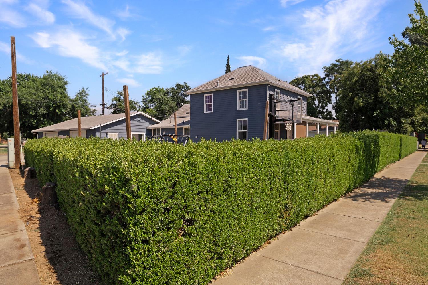 Detail Gallery Image 6 of 89 For 870 Vermont St, Gridley,  CA 95948 - 5 Beds | 3/1 Baths
