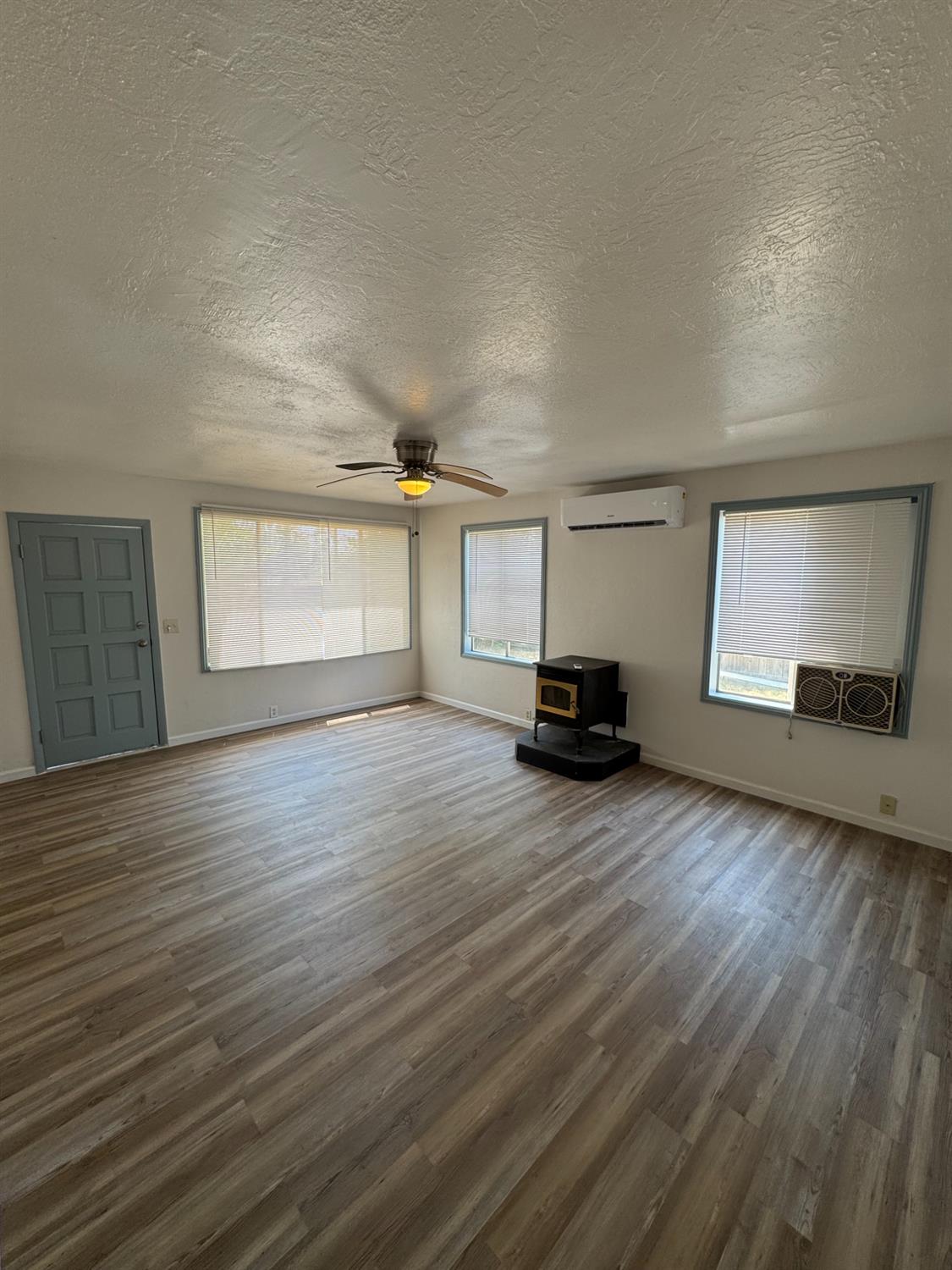 Detail Gallery Image 13 of 29 For 1307 Lower Honcut Rd, Oroville,  CA 95966 - 3 Beds | 1 Baths