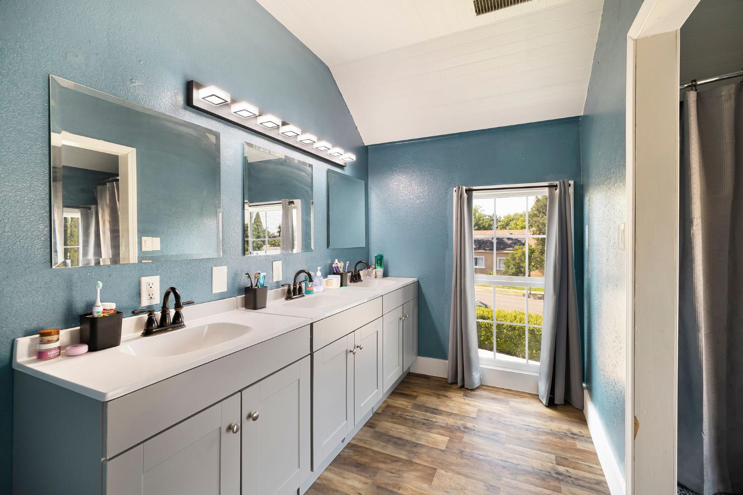 Detail Gallery Image 46 of 89 For 870 Vermont St, Gridley,  CA 95948 - 5 Beds | 3/1 Baths