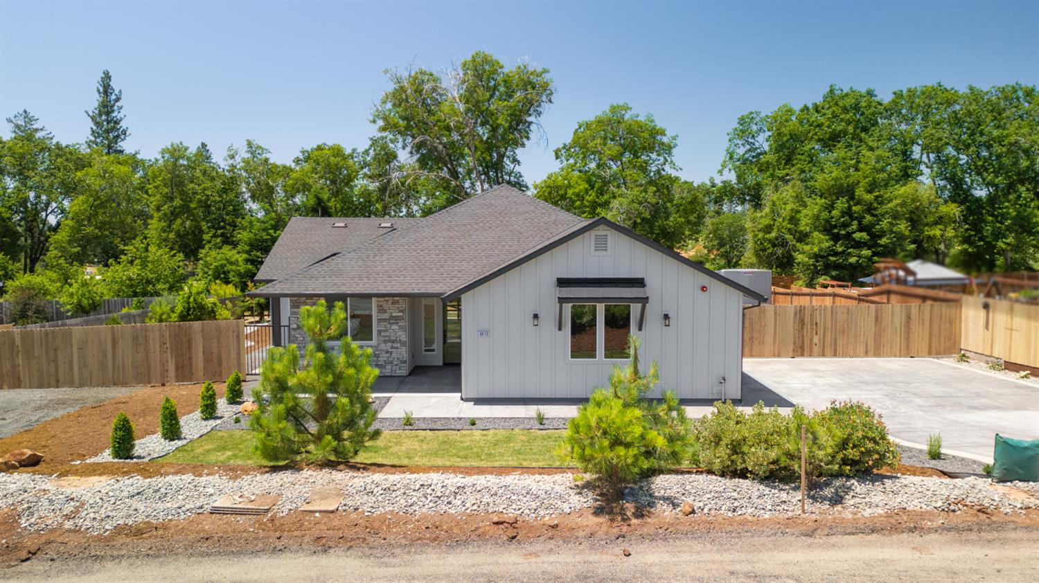 Detail Gallery Image 1 of 94 For 6673 Shay Ln, Paradise,  CA 95969 - 3 Beds | 2 Baths