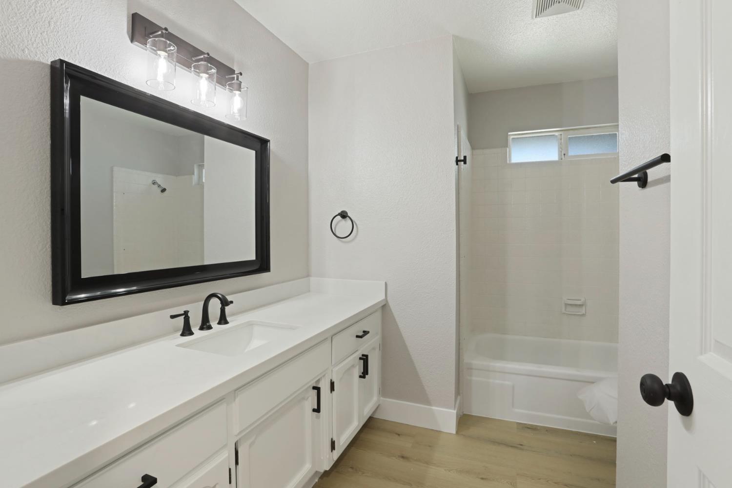 Detail Gallery Image 26 of 51 For 1056 Maria Dr, Oakdale,  CA 95361 - 3 Beds | 2 Baths