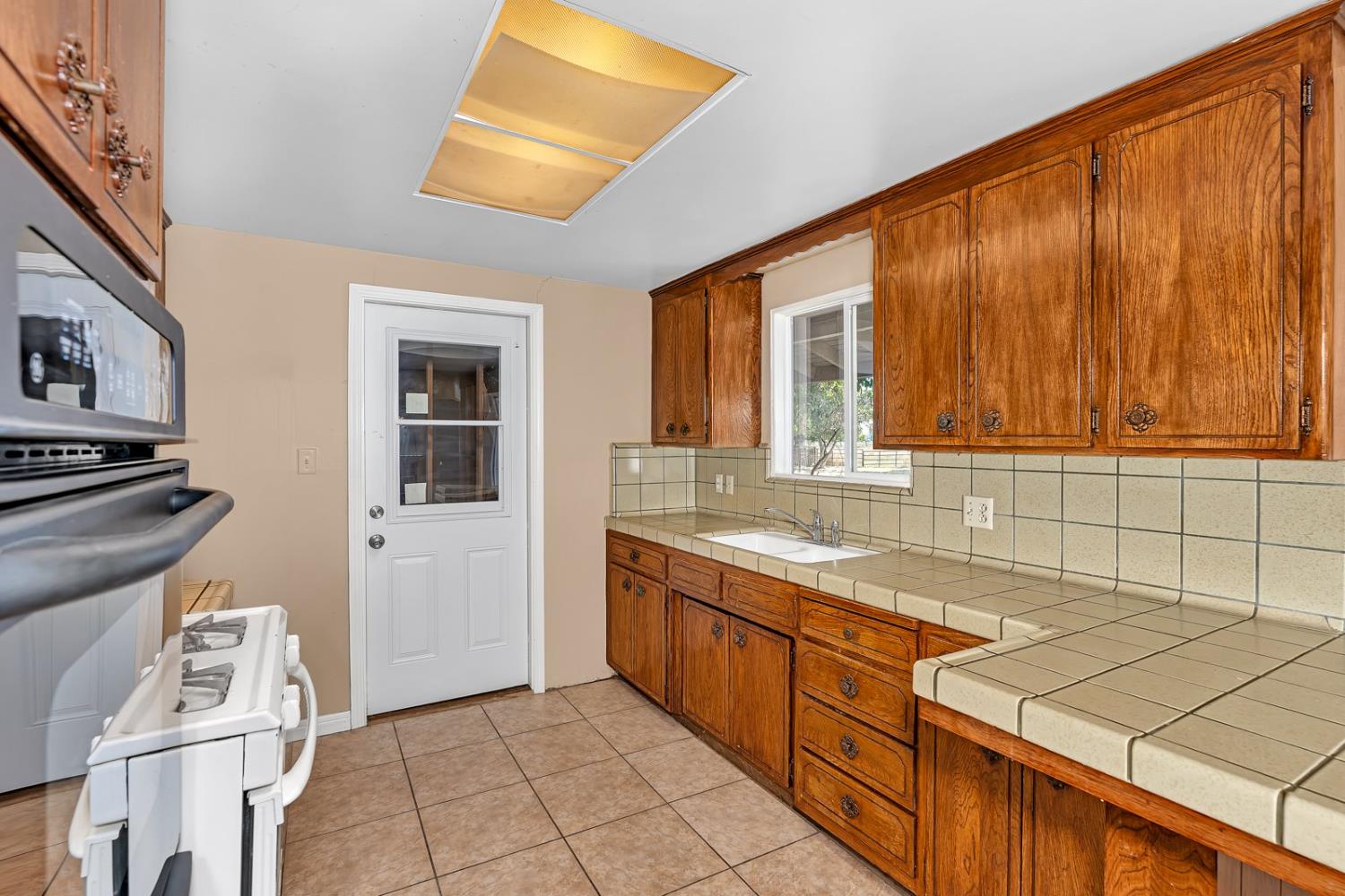 Detail Gallery Image 20 of 65 For 45660 Shain Ave, Dos Palos,  CA 93620 - 2 Beds | 2 Baths