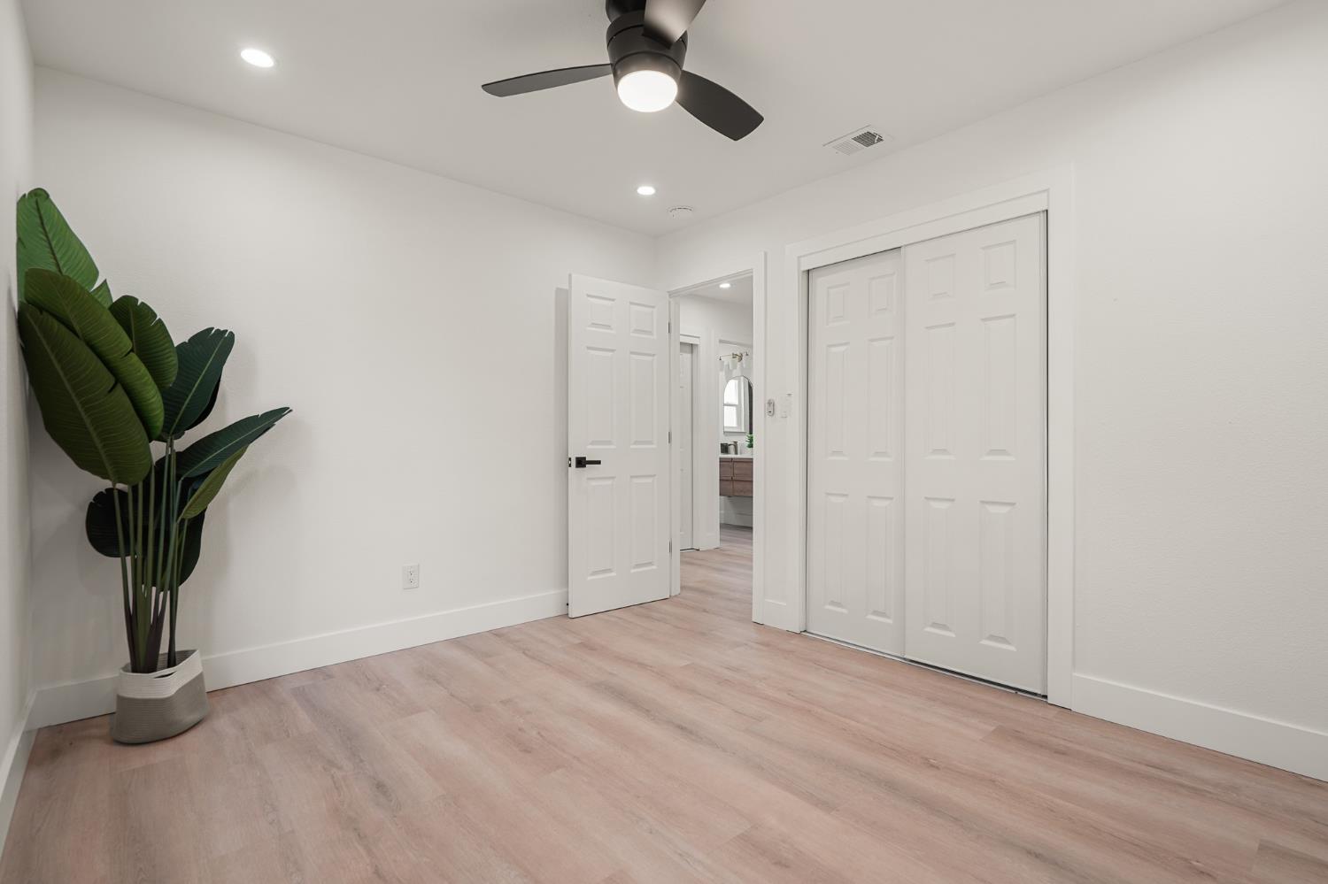 Detail Gallery Image 22 of 48 For 9311 Sundance Ln, Stockton,  CA 95210 - 4 Beds | 2 Baths
