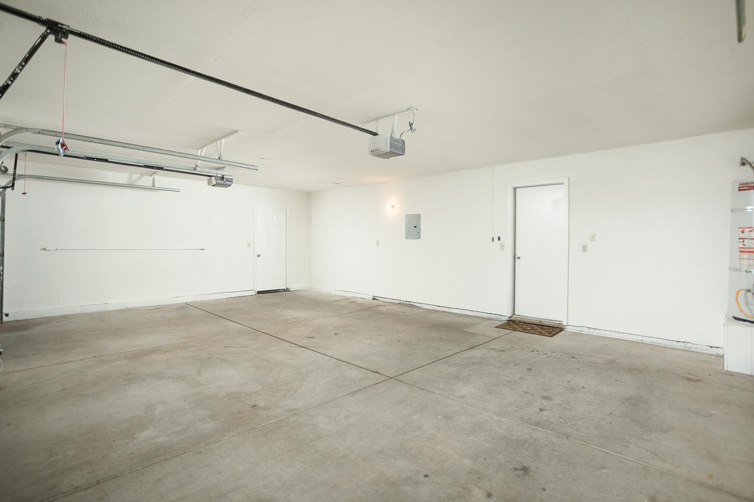 Detail Gallery Image 17 of 35 For 1738 Meadowlark Way, Yuba City,  CA 95993 - 4 Beds | 2 Baths