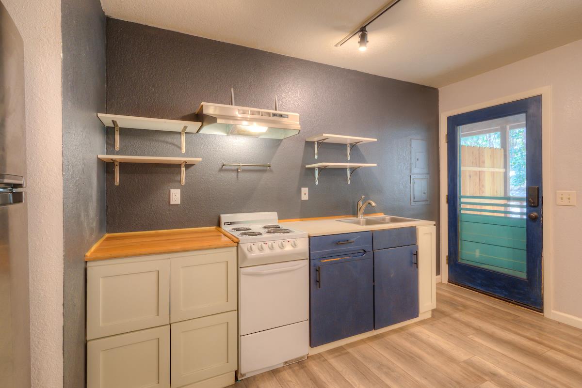 Detail Gallery Image 19 of 68 For 12896 Rices Crossing Rd, Oregon House,  CA 95962 - 5 Beds | 4 Baths