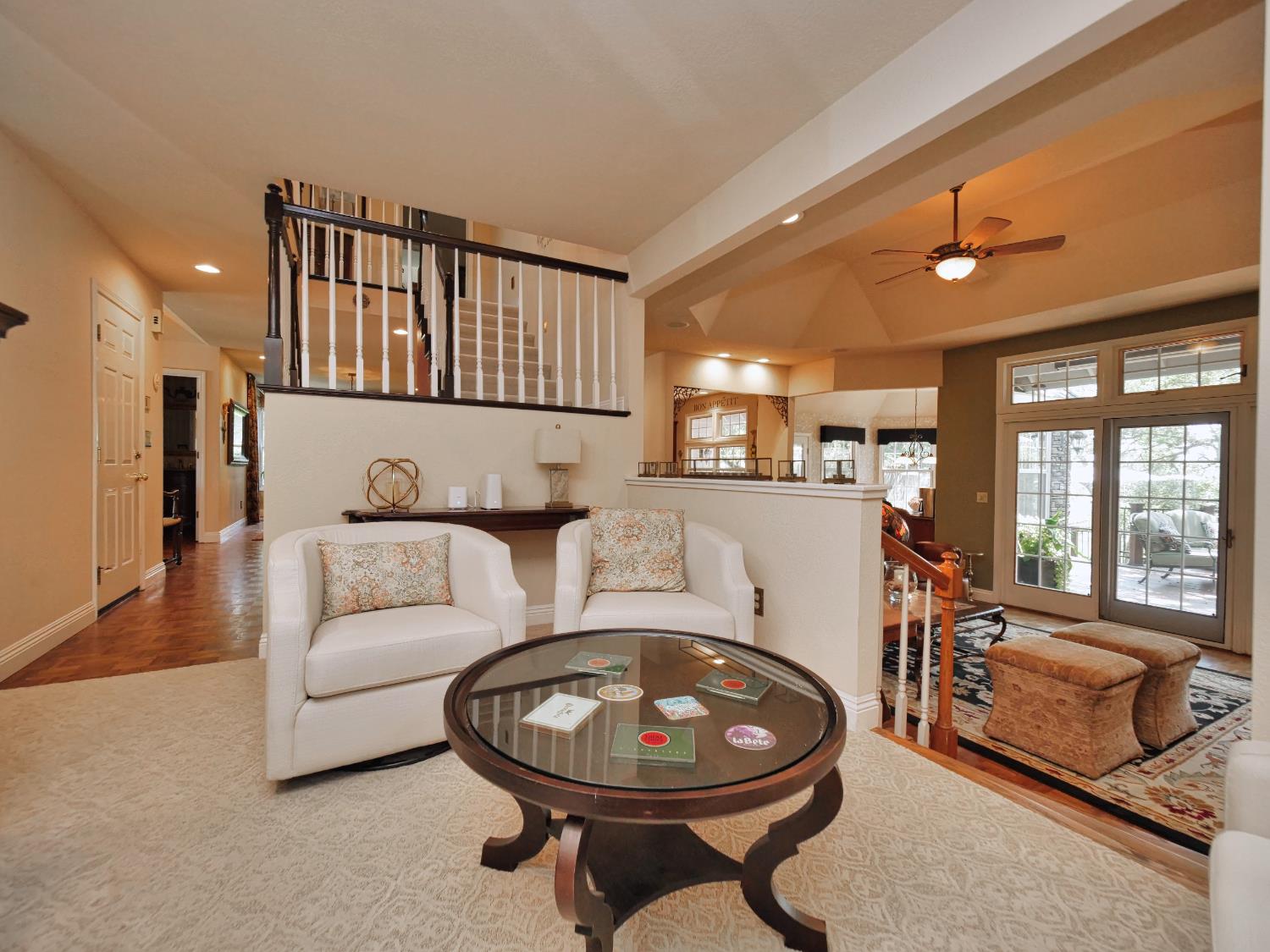Detail Gallery Image 7 of 37 For 9736 Snowberry Way, Orangevale,  CA 95662 - 4 Beds | 2/1 Baths