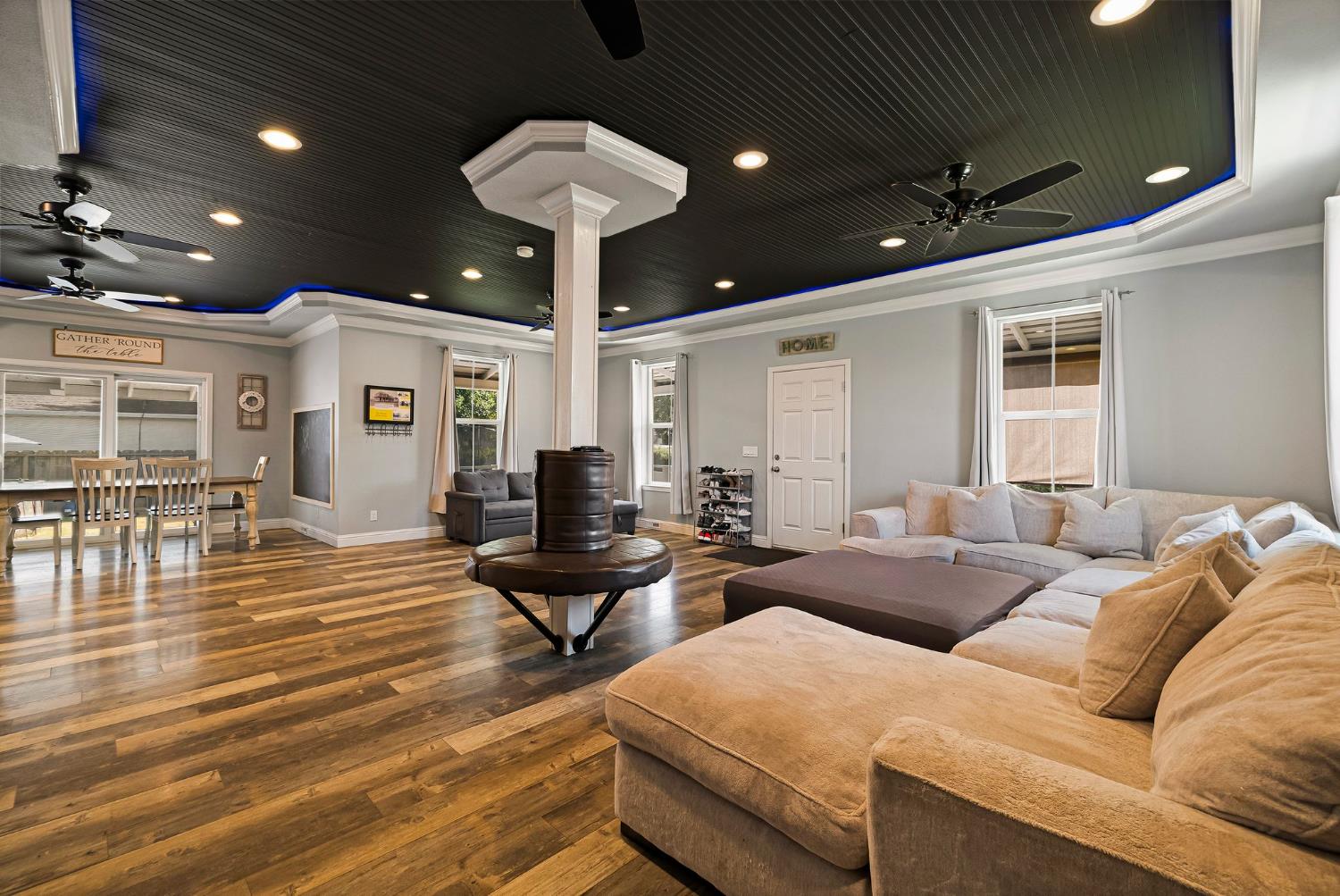 Detail Gallery Image 13 of 89 For 870 Vermont St, Gridley,  CA 95948 - 5 Beds | 3/1 Baths