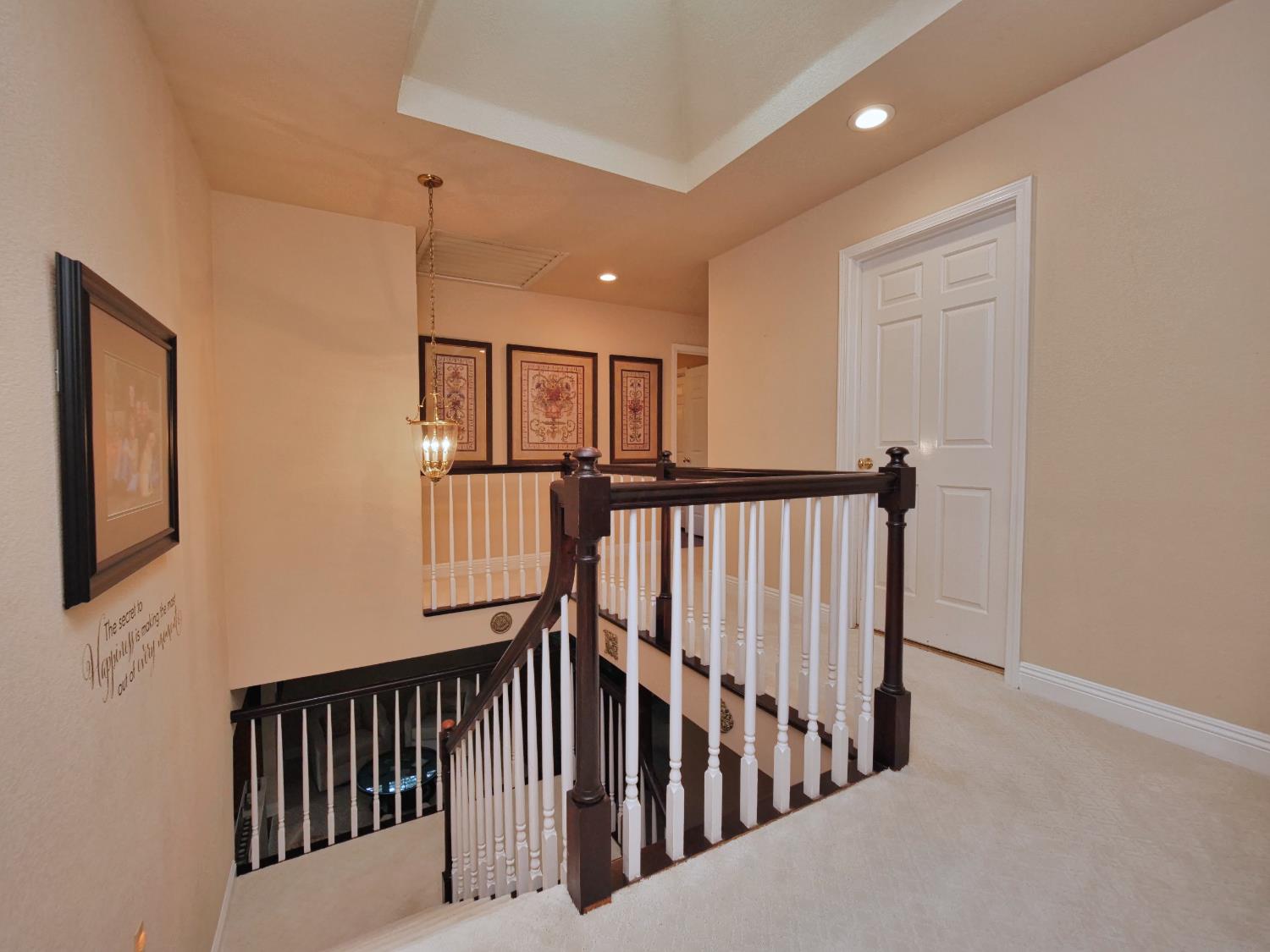 Detail Gallery Image 20 of 37 For 9736 Snowberry Way, Orangevale,  CA 95662 - 4 Beds | 2/1 Baths