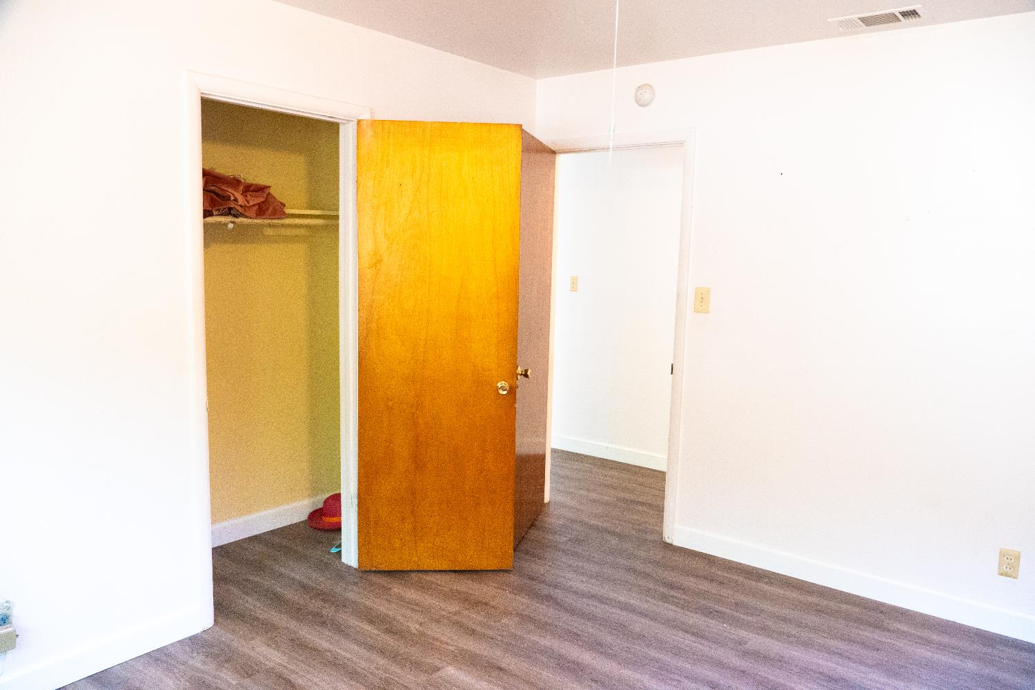 Detail Gallery Image 30 of 52 For 3340 43rd St, Sacramento,  CA 95817 - 3 Beds | 1 Baths