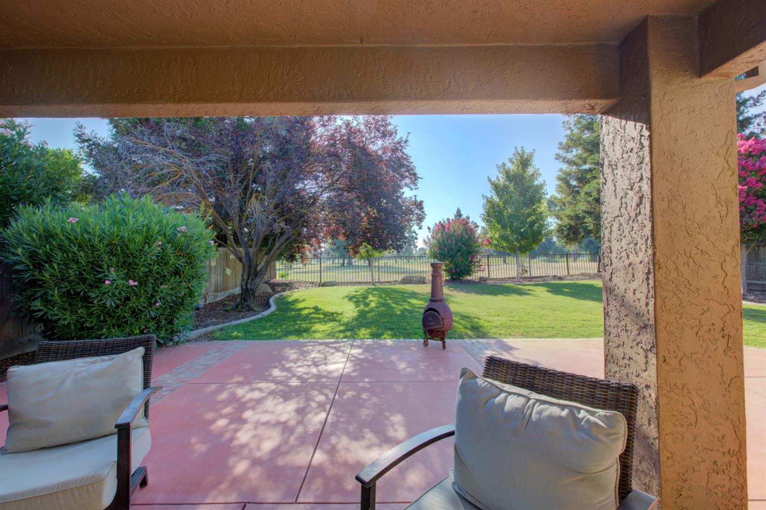 Detail Gallery Image 2 of 57 For 1320 Fairway Dr, Atwater,  CA 95301 - 3 Beds | 2 Baths