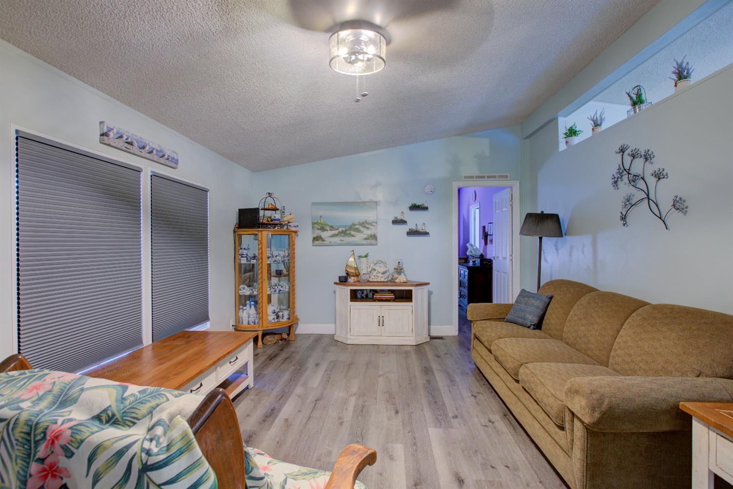Detail Gallery Image 3 of 37 For 6450 N Winton Way 9, Winton,  CA 95388 - 3 Beds | 2 Baths