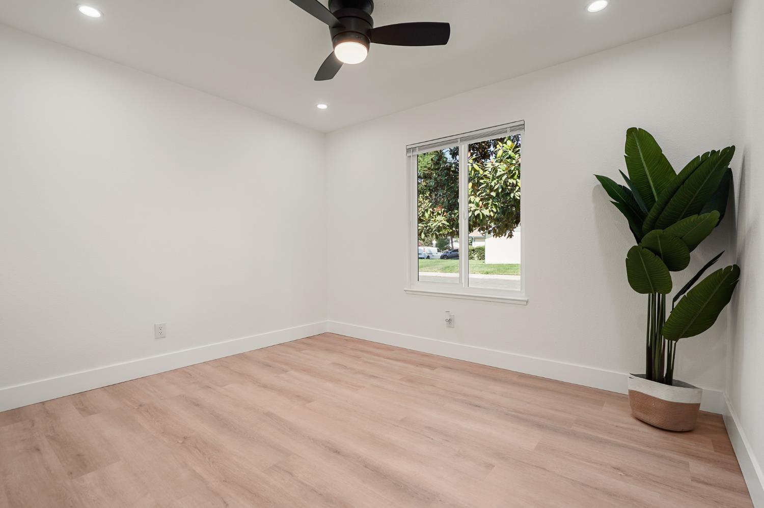 Detail Gallery Image 21 of 48 For 9311 Sundance Ln, Stockton,  CA 95210 - 4 Beds | 2 Baths
