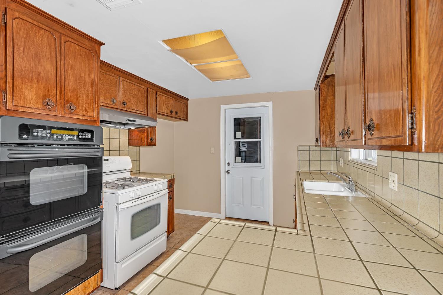 Detail Gallery Image 18 of 65 For 45660 Shain Ave, Dos Palos,  CA 93620 - 2 Beds | 2 Baths