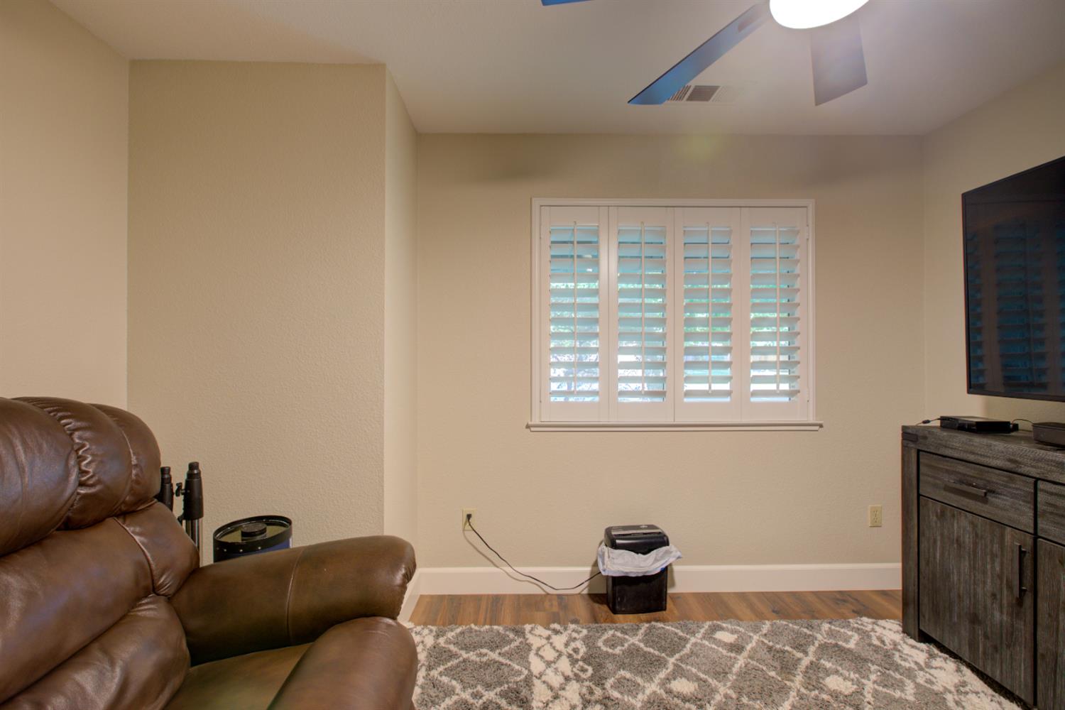 Detail Gallery Image 14 of 57 For 1320 Fairway Dr, Atwater,  CA 95301 - 3 Beds | 2 Baths