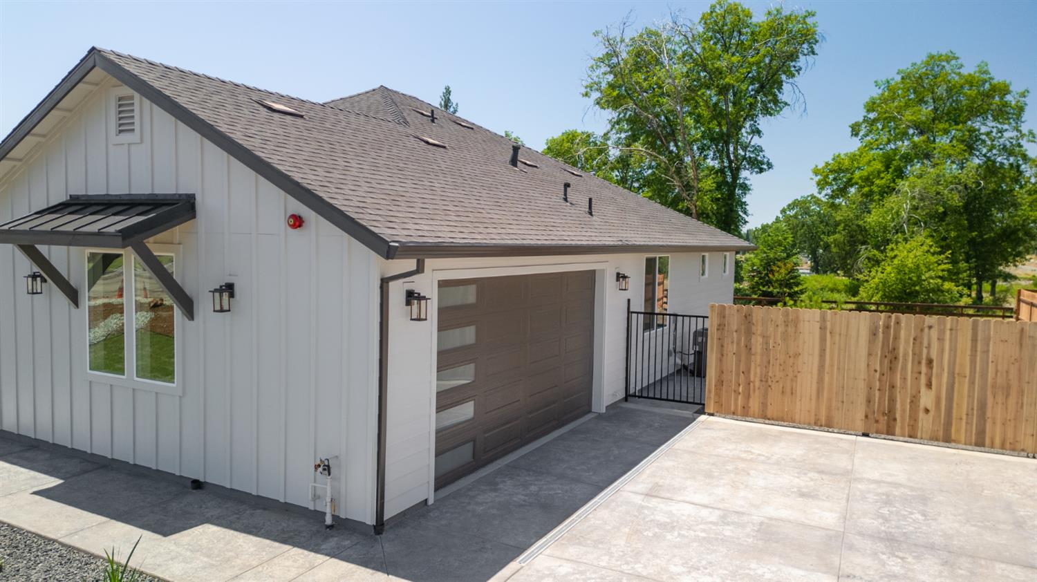 Detail Gallery Image 6 of 94 For 6673 Shay Ln, Paradise,  CA 95969 - 3 Beds | 2 Baths