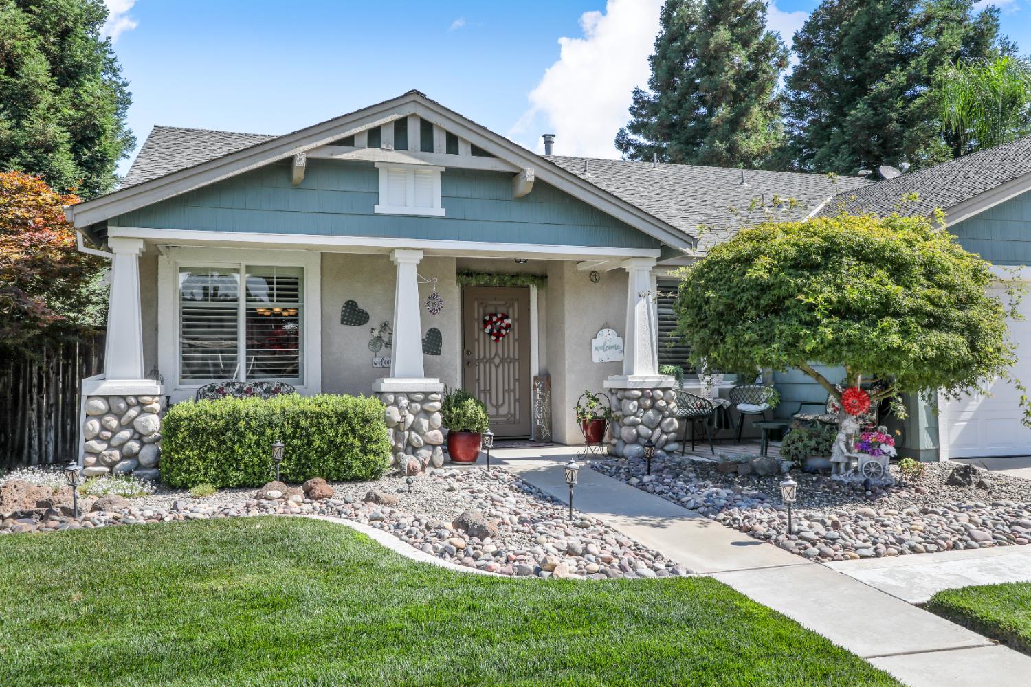 Detail Gallery Image 3 of 38 For 2545 Rose Hill Ln, Riverbank,  CA 95367 - 4 Beds | 2/1 Baths
