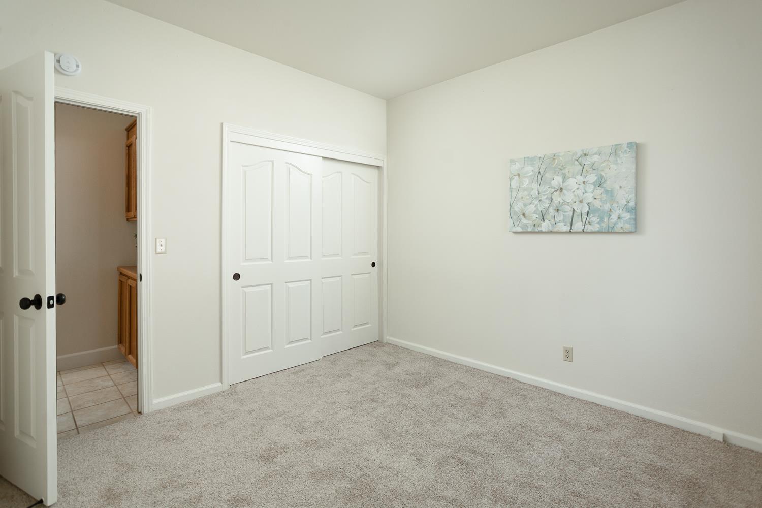 Detail Gallery Image 22 of 35 For 1738 Meadowlark Way, Yuba City,  CA 95993 - 4 Beds | 2 Baths