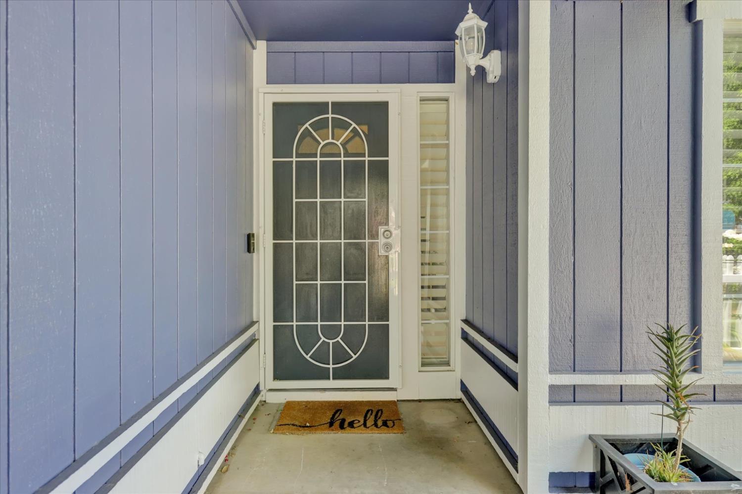 Detail Gallery Image 5 of 85 For 5809 Laguna Quail Way, Elk Grove,  CA 95758 - 4 Beds | 3 Baths