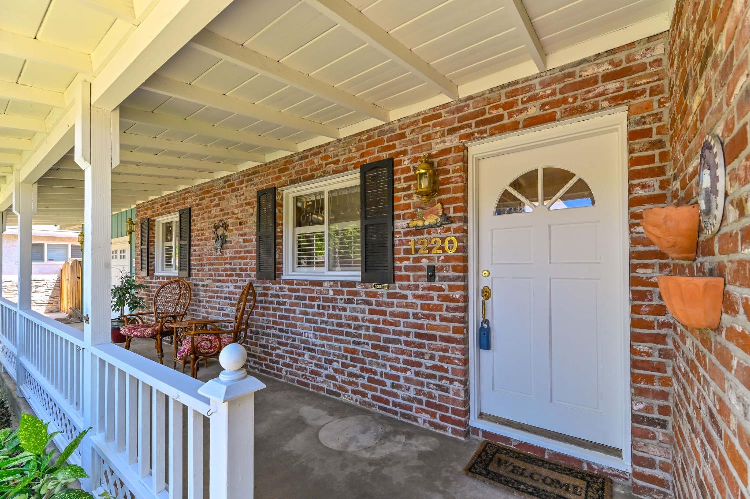 Detail Gallery Image 4 of 60 For 1220 Fordham Ave, Modesto,  CA 95350 - 4 Beds | 3 Baths