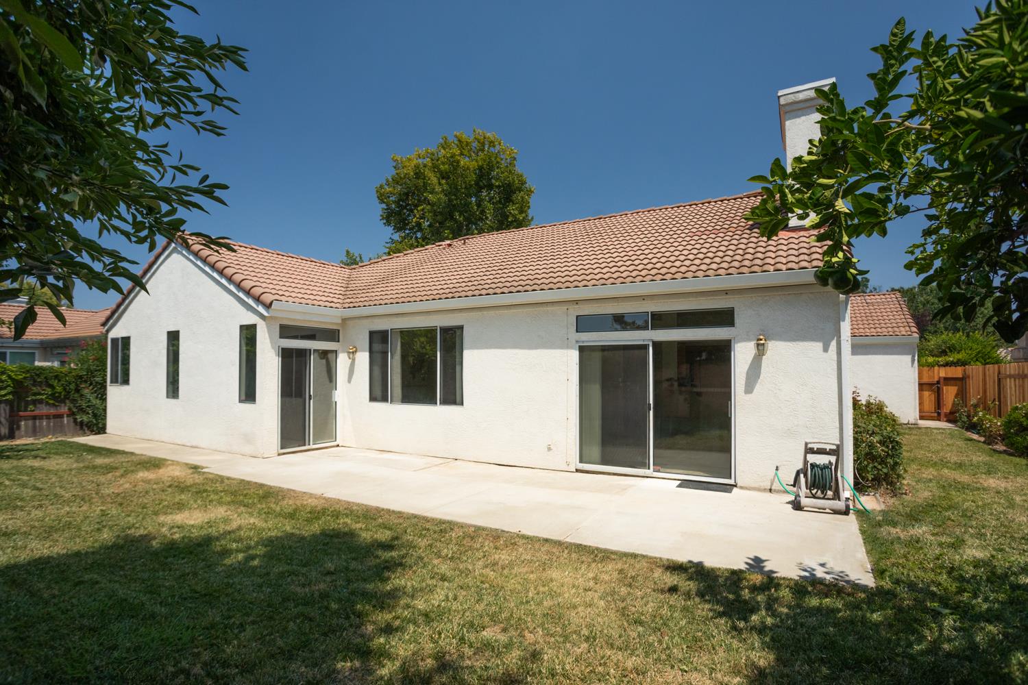 Detail Gallery Image 33 of 35 For 1738 Meadowlark Way, Yuba City,  CA 95993 - 4 Beds | 2 Baths