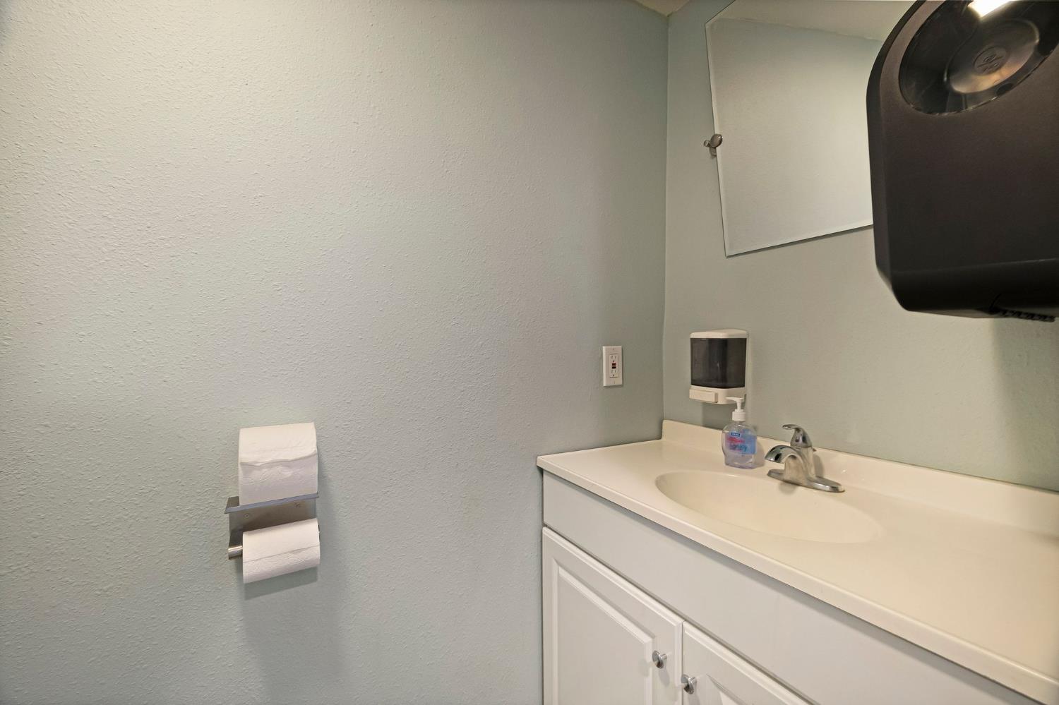 Detail Gallery Image 31 of 89 For 870 Vermont St, Gridley,  CA 95948 - 5 Beds | 3/1 Baths