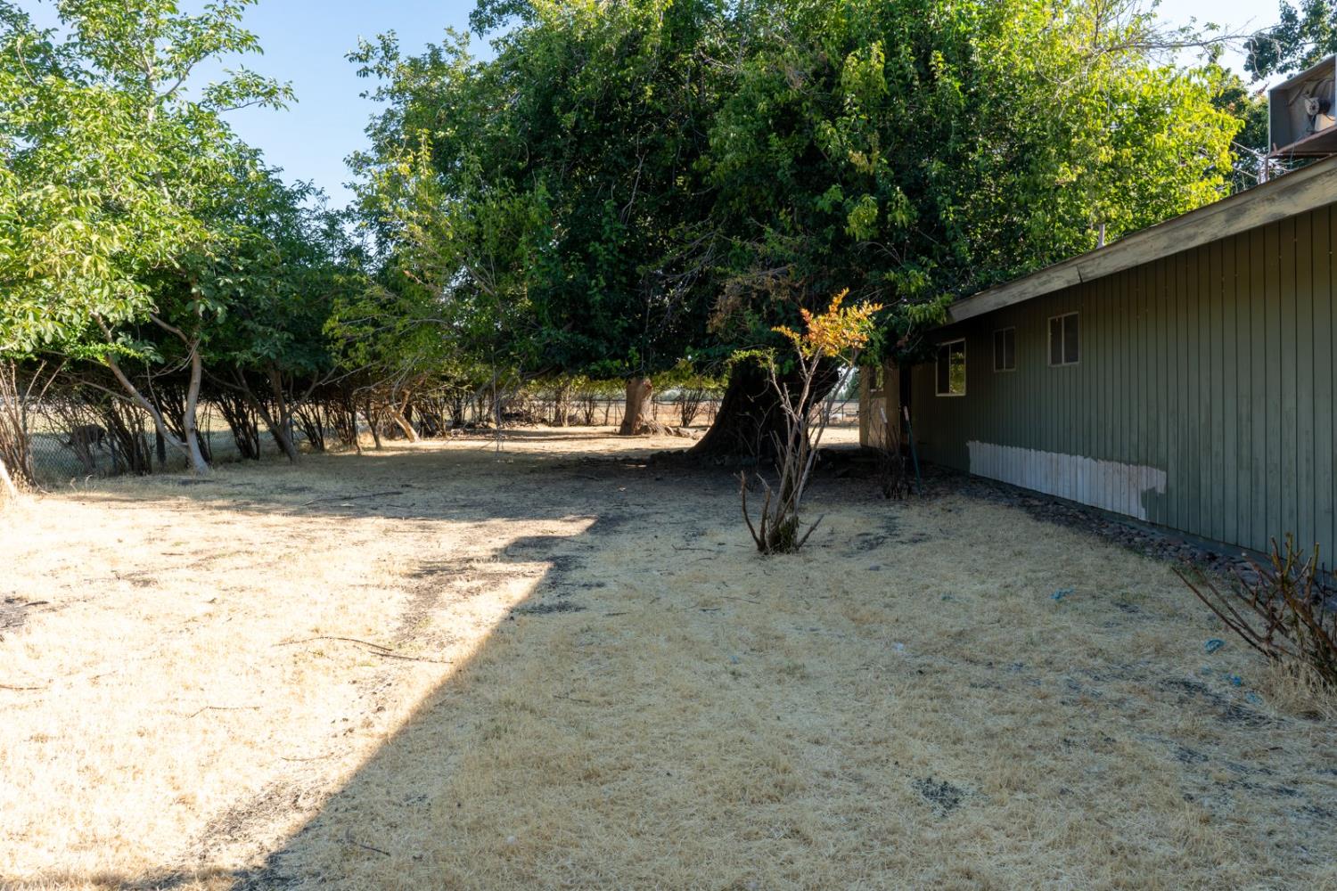 Detail Gallery Image 42 of 65 For 45660 Shain Ave, Dos Palos,  CA 93620 - 2 Beds | 2 Baths