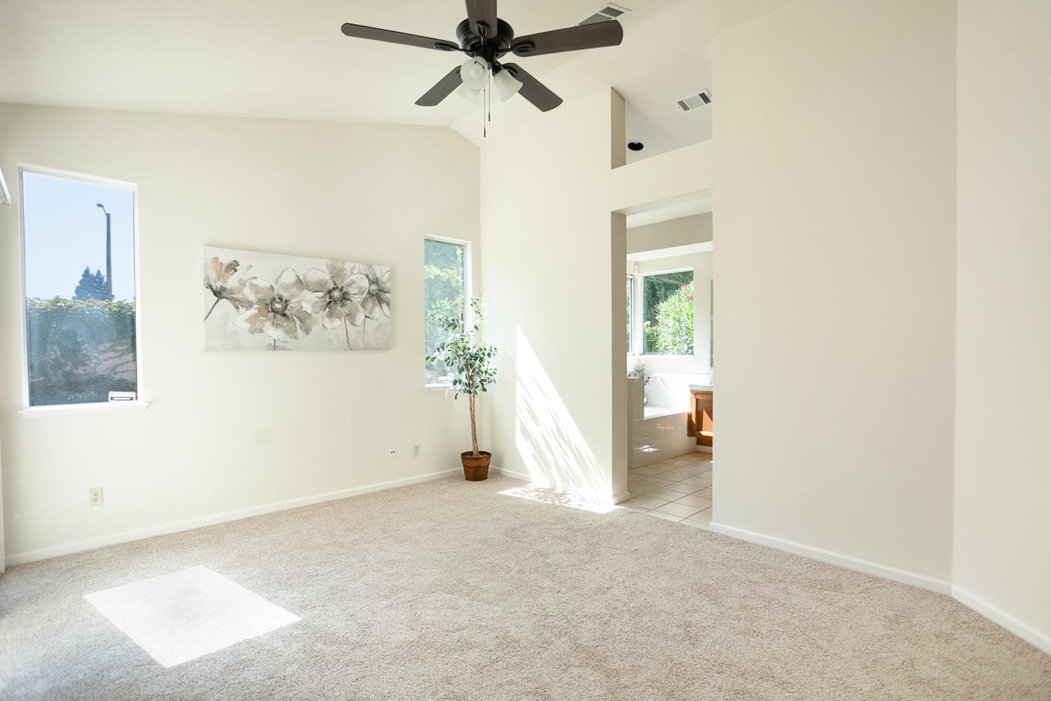 Detail Gallery Image 28 of 35 For 1738 Meadowlark Way, Yuba City,  CA 95993 - 4 Beds | 2 Baths