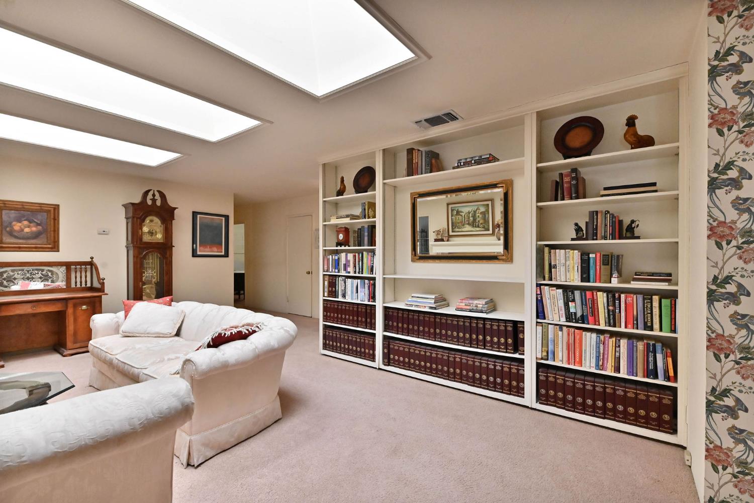 Detail Gallery Image 10 of 60 For 1220 Fordham Ave, Modesto,  CA 95350 - 4 Beds | 3 Baths