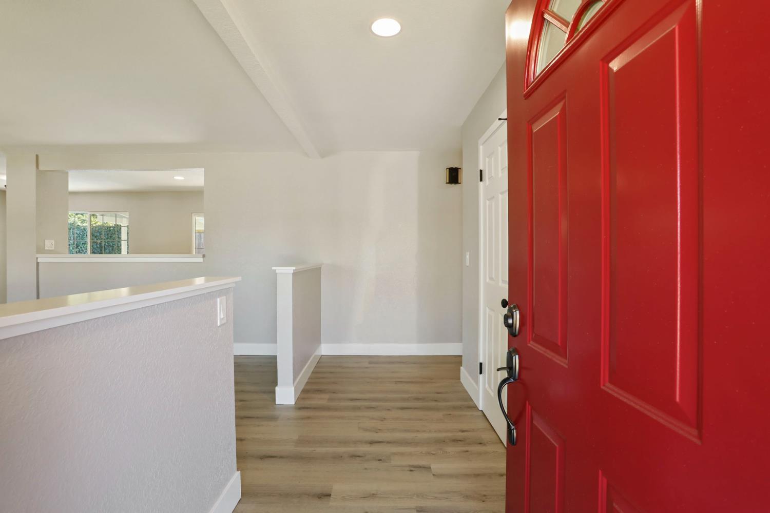 Detail Gallery Image 9 of 51 For 1056 Maria Dr, Oakdale,  CA 95361 - 3 Beds | 2 Baths