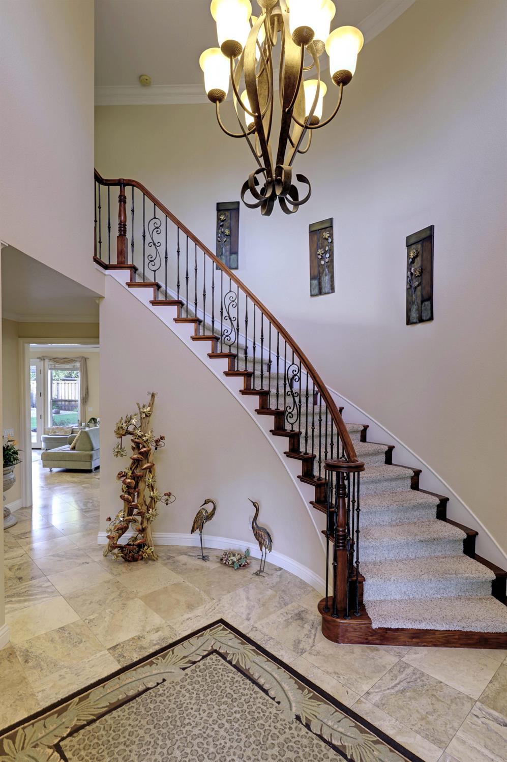 Detail Gallery Image 31 of 57 For 9065 Approach Ct, Fair Oaks,  CA 95628 - 4 Beds | 3 Baths
