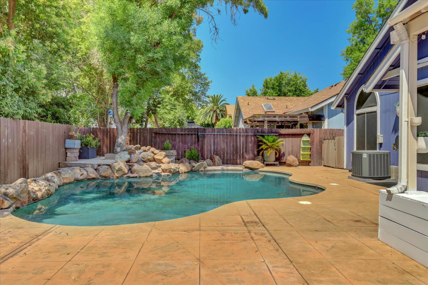 Detail Gallery Image 62 of 85 For 5809 Laguna Quail Way, Elk Grove,  CA 95758 - 4 Beds | 3 Baths