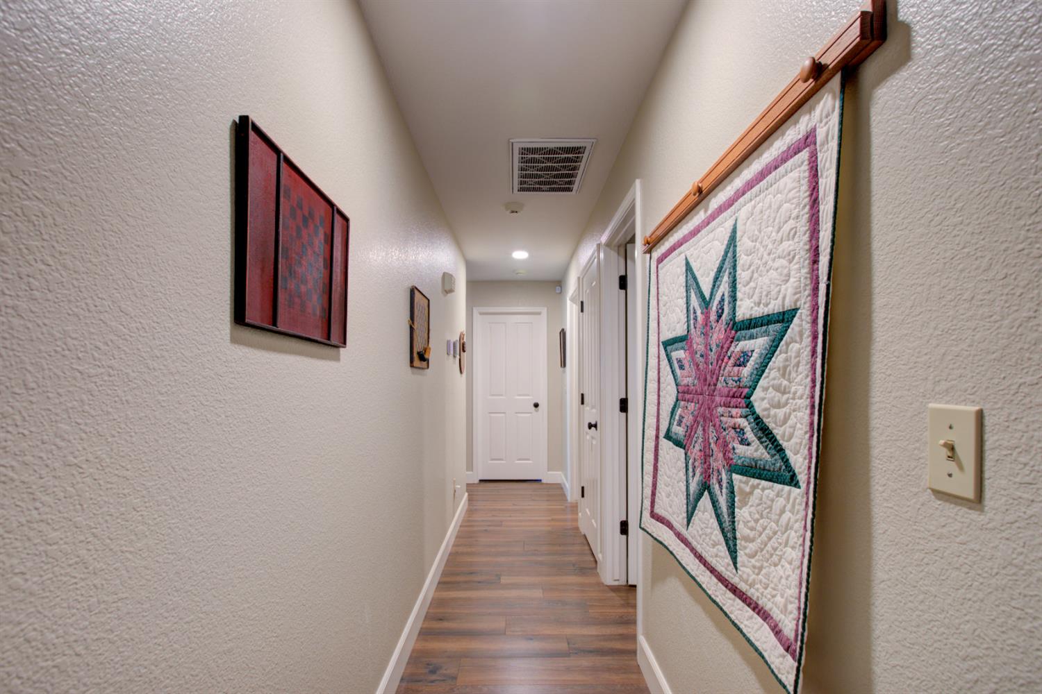 Detail Gallery Image 12 of 57 For 1320 Fairway Dr, Atwater,  CA 95301 - 3 Beds | 2 Baths