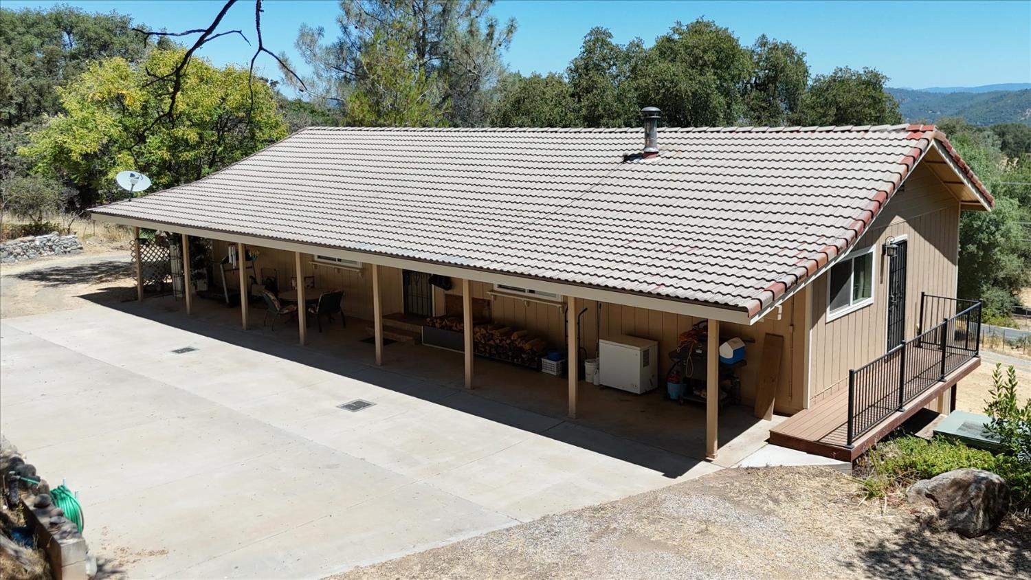 Detail Gallery Image 24 of 53 For 19119 John Born Rd, Penn Valley,  CA 95946 - 3 Beds | 2 Baths
