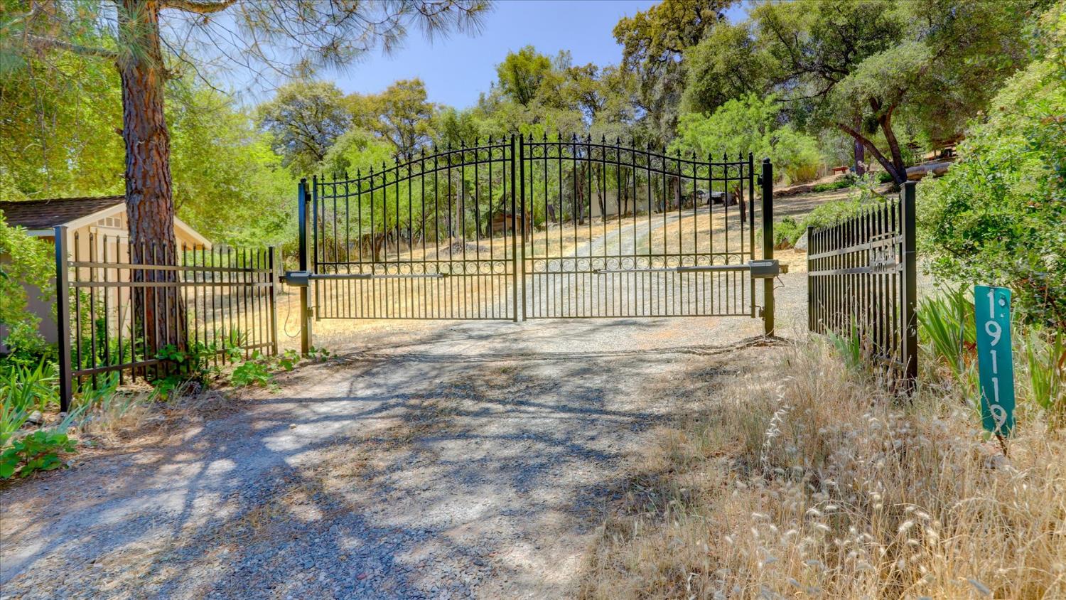 Detail Gallery Image 40 of 53 For 19119 John Born Rd, Penn Valley,  CA 95946 - 3 Beds | 2 Baths