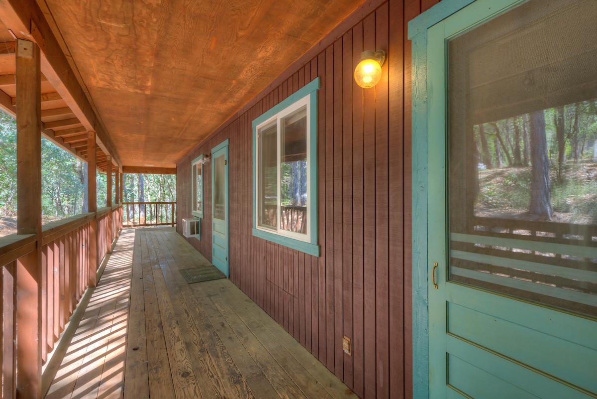Detail Gallery Image 16 of 68 For 12896 Rices Crossing Rd, Oregon House,  CA 95962 - 5 Beds | 4 Baths