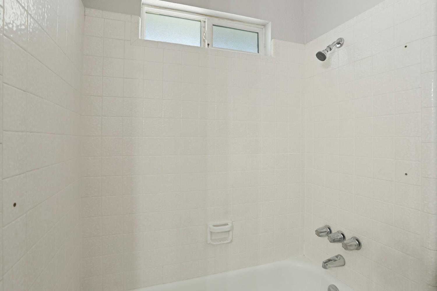Detail Gallery Image 28 of 51 For 1056 Maria Dr, Oakdale,  CA 95361 - 3 Beds | 2 Baths