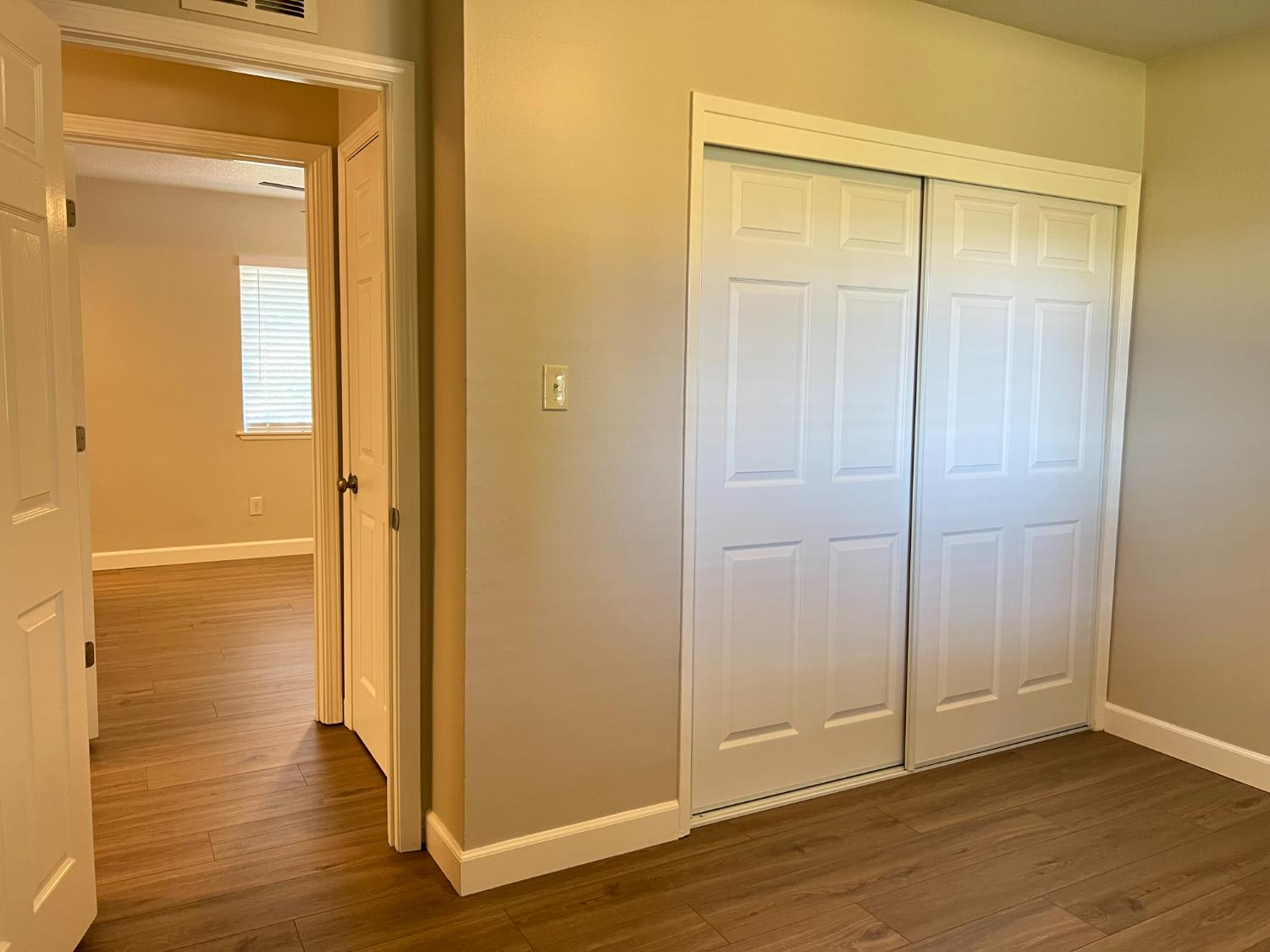 Detail Gallery Image 10 of 15 For 5730 Pearson Ave, Loomis,  CA 95650 - 3 Beds | 2 Baths