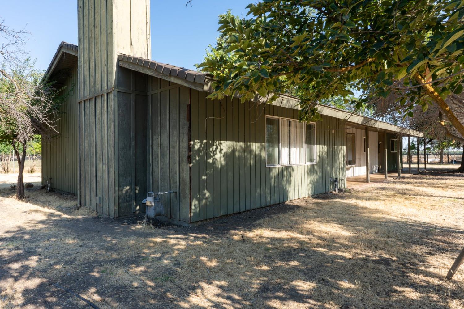 Detail Gallery Image 3 of 65 For 45660 Shain Ave, Dos Palos,  CA 93620 - 2 Beds | 2 Baths
