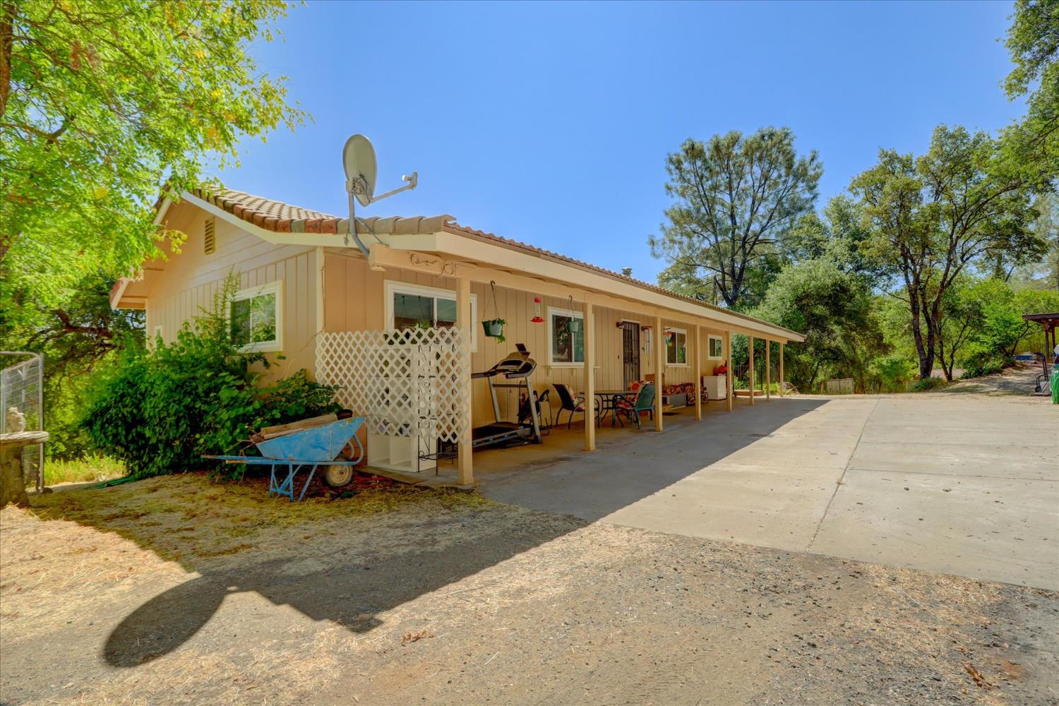 Detail Gallery Image 49 of 53 For 19119 John Born Rd, Penn Valley,  CA 95946 - 3 Beds | 2 Baths